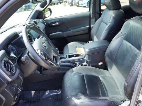 Used 2023 Toyota Tacoma TRD Pro AWD/4WD image 16