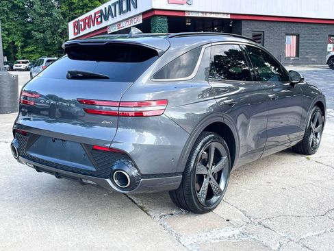 Used 2023 Genesis GV70 2.5T w/ Sport Prestige Package AWD/4WD image 6