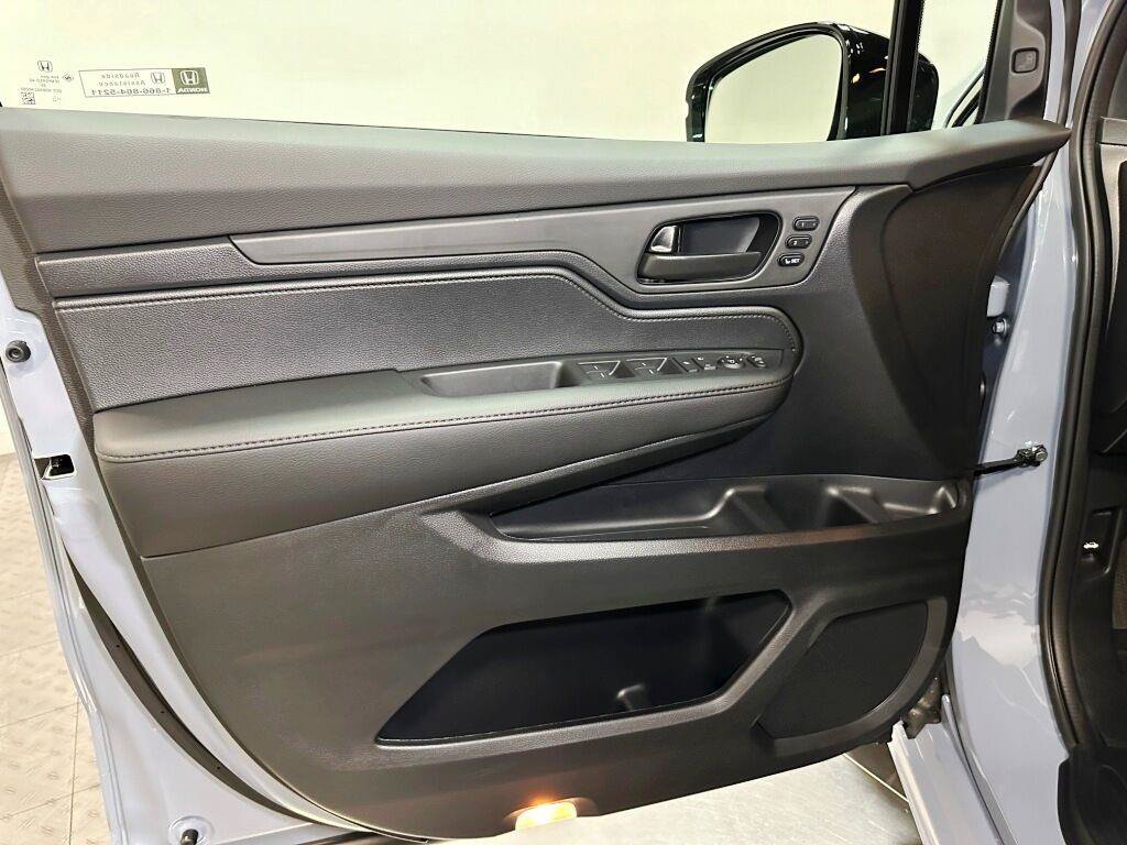 New 2026 Honda Odyssey Sport-L image 11