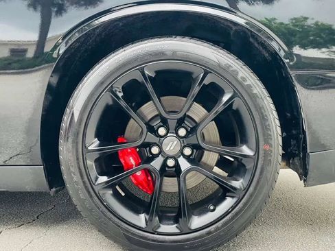 Used 2022 Dodge Challenger R/T Scat Pack w/ Plus Package RWD image 15