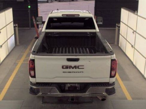Used 2023 GMC Sierra 2500 Pro AWD/4WD image 5