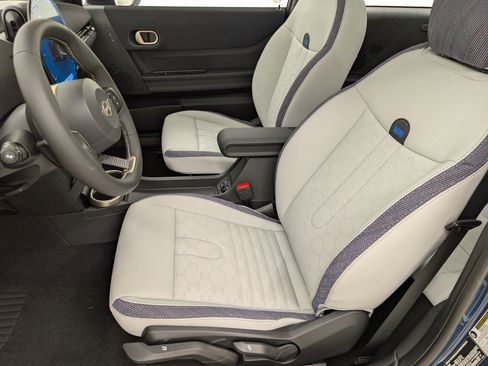 New 2026 MINI Cooper S image 5