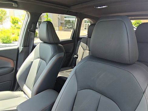 Certified 2025 Subaru Forester Sport w/ Popular Package image 20