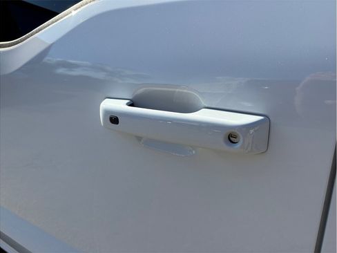 Used 2022 Ford F150 XLT w/ Equipment Group 302A High image 18