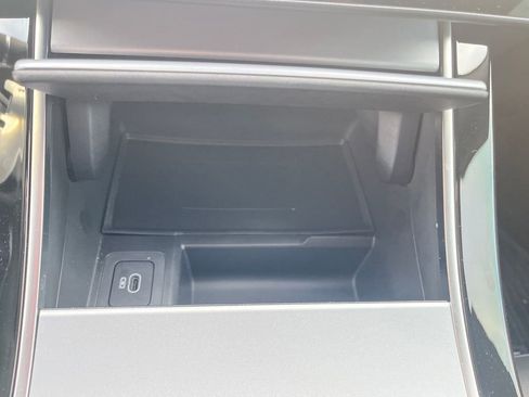 Used 2024 Land Rover Range Rover Evoque S image 31