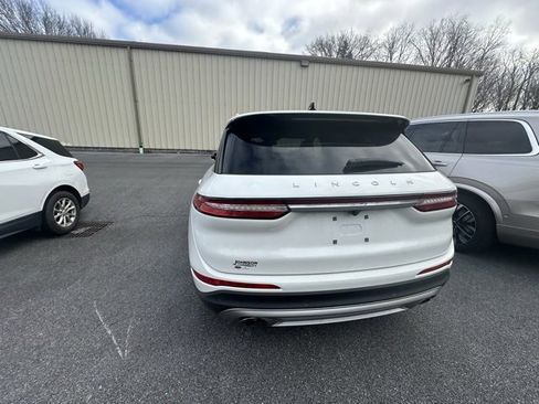 Used 2021 Lincoln Corsair AWD w/ Premium Package image 9