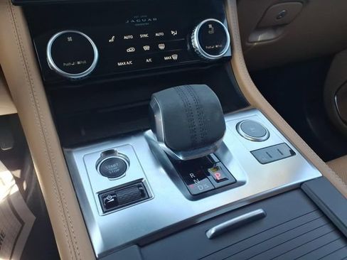 Used 2022 Jaguar F-PACE S AWD/4WD image 26