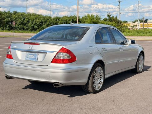 Used 2007 Mercedes-Benz E 550 Sedan image 5
