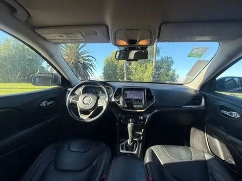 Used 2015 Jeep Cherokee Limited w/ Luxury Group FWD image 15