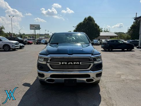 Used 2022 RAM 1500 Laramie AWD/4WD image 2