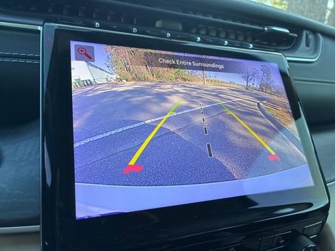 Used 2022 Jeep Grand Cherokee L Limited image 34