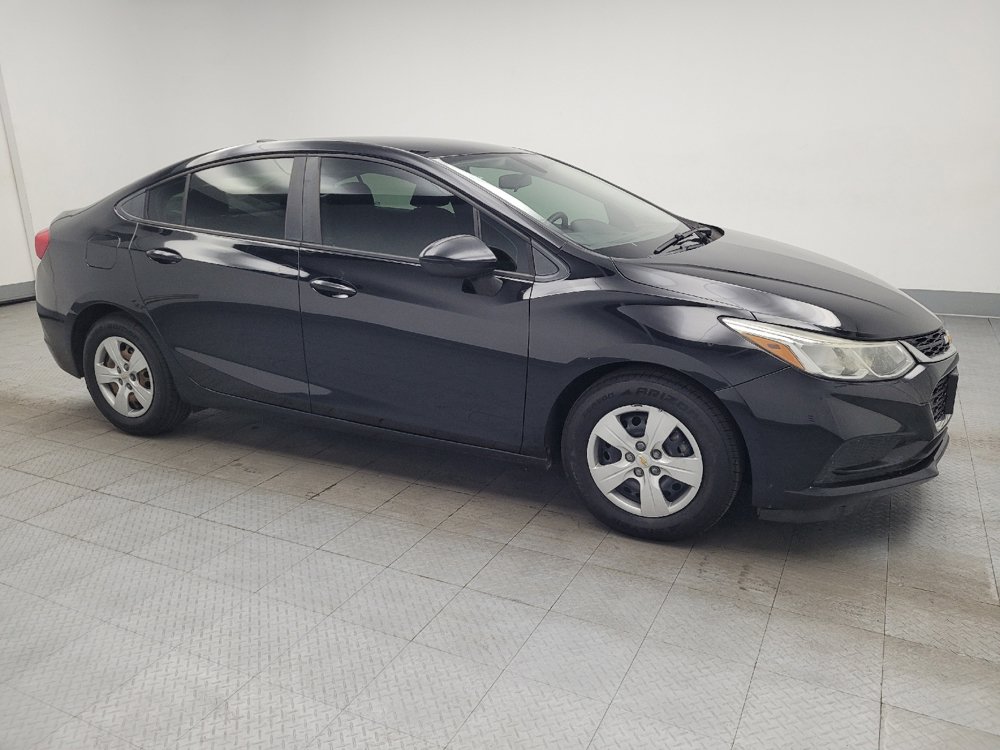 Used 2017 Chevrolet Cruze LS FWD image 11