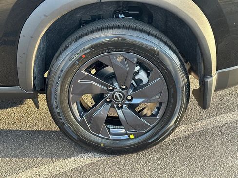 New 2026 Nissan Rogue SV FWD image 20