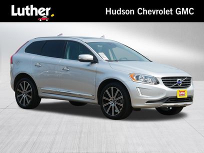 Used 2015 Volvo XC60 T6 w/ Proximity Package