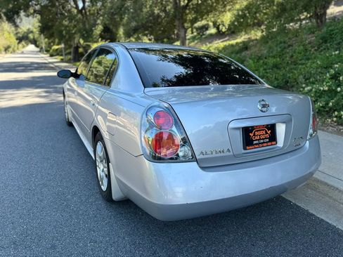 Used 2006 Nissan Altima 2.5 S w/ (P01) Special Edition Pkg FWD image 3