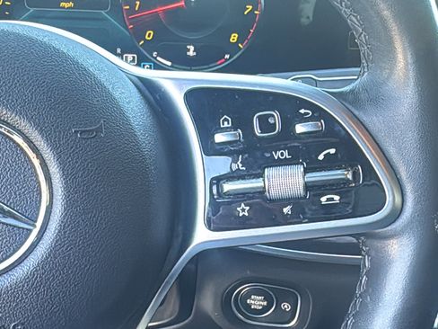 Used 2022 Mercedes-Benz GLE 350 4MATIC image 24