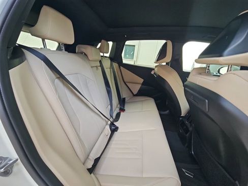 Used 2026 BMW X3 xDrive30 w/ Premium Package image 19