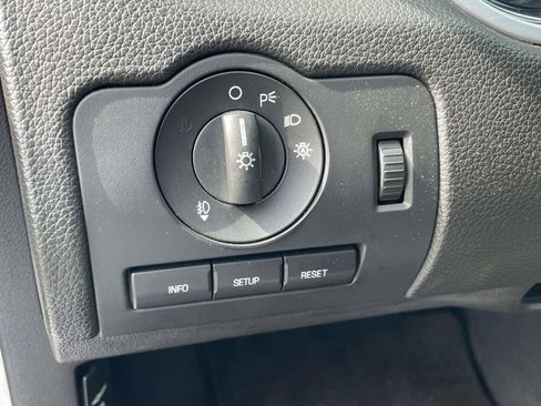 Used 2010 Ford Mustang GT RWD image 15
