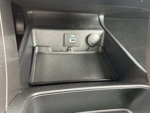 Used 2018 Ford Fusion S FWD image 37
