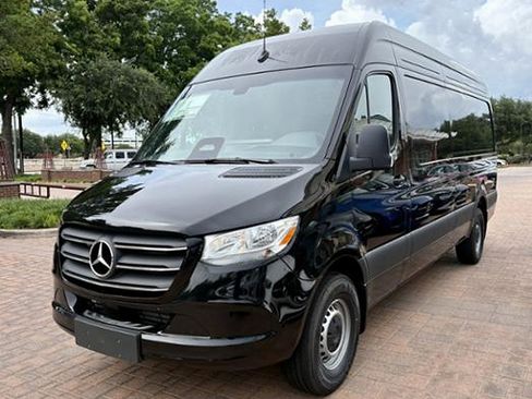 New 2026 Mercedes-Benz Sprinter 2500 image 4