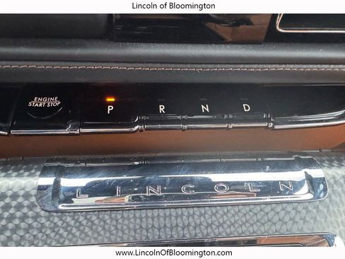 Certified 2025 Lincoln Aviator Black Label w/ Jet Appearance Package image 35