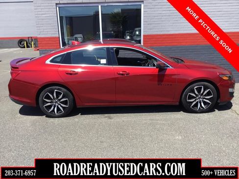 Used 2021 Chevrolet Malibu RS FWD image 1