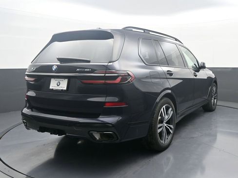 Used 2025 BMW X7 xDrive40i w/ M Sport Package image 7