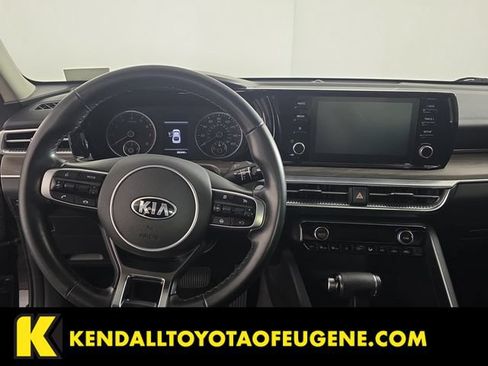 Used 2021 Kia K5 EX FWD image 12