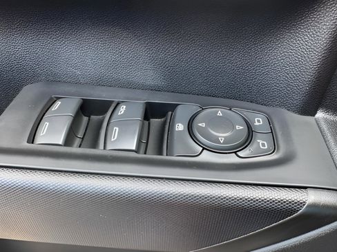 Used 2024 Chevrolet Silverado 1500 Custom RWD image 26