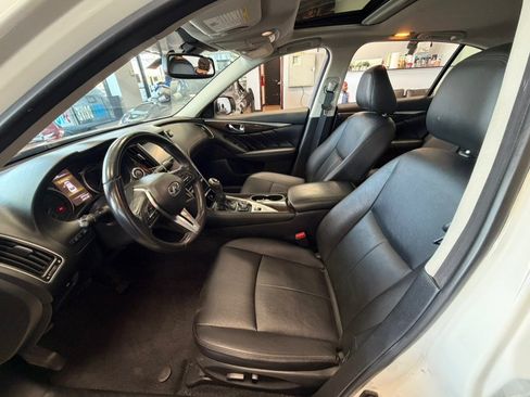 Used 2018 INFINITI Q50 Luxe AWD/4WD image 23