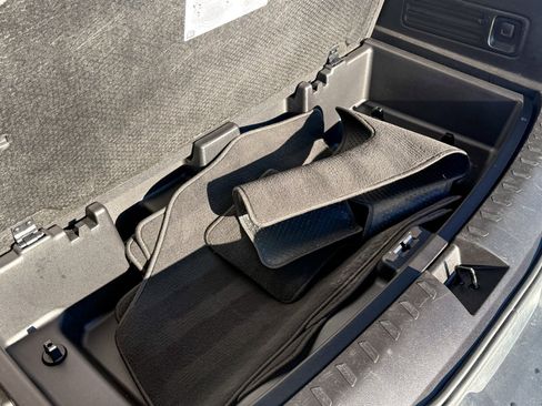 Certified 2022 Chevrolet Traverse LT image 14