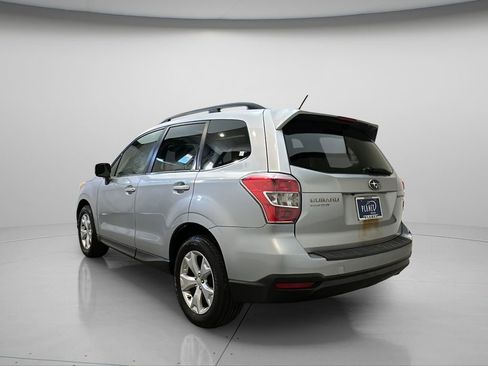 Used 2014 Subaru Forester 2.5i Limited w/ Popular Package #1 AWD/4WD image 7