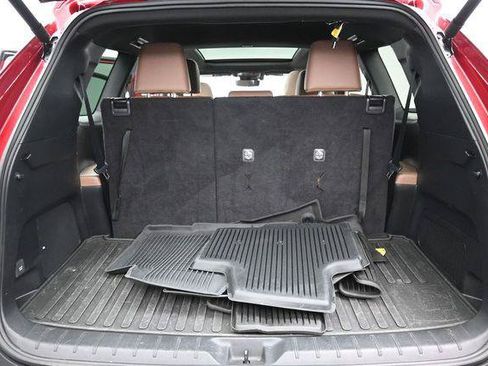 Used 2024 Toyota Grand Highlander AWD Hybrid image 32