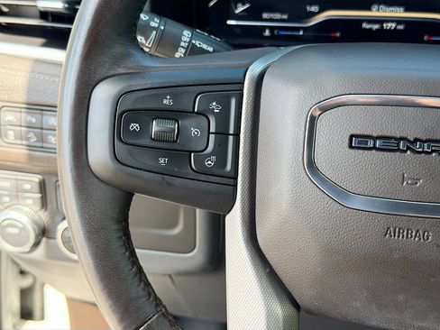 Used 2022 GMC Yukon Denali AWD/4WD image 40