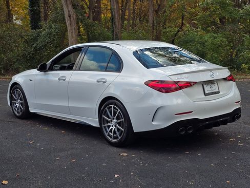 Used 2023 Mercedes-Benz C 43 AMG 4MATIC Sedan image 4