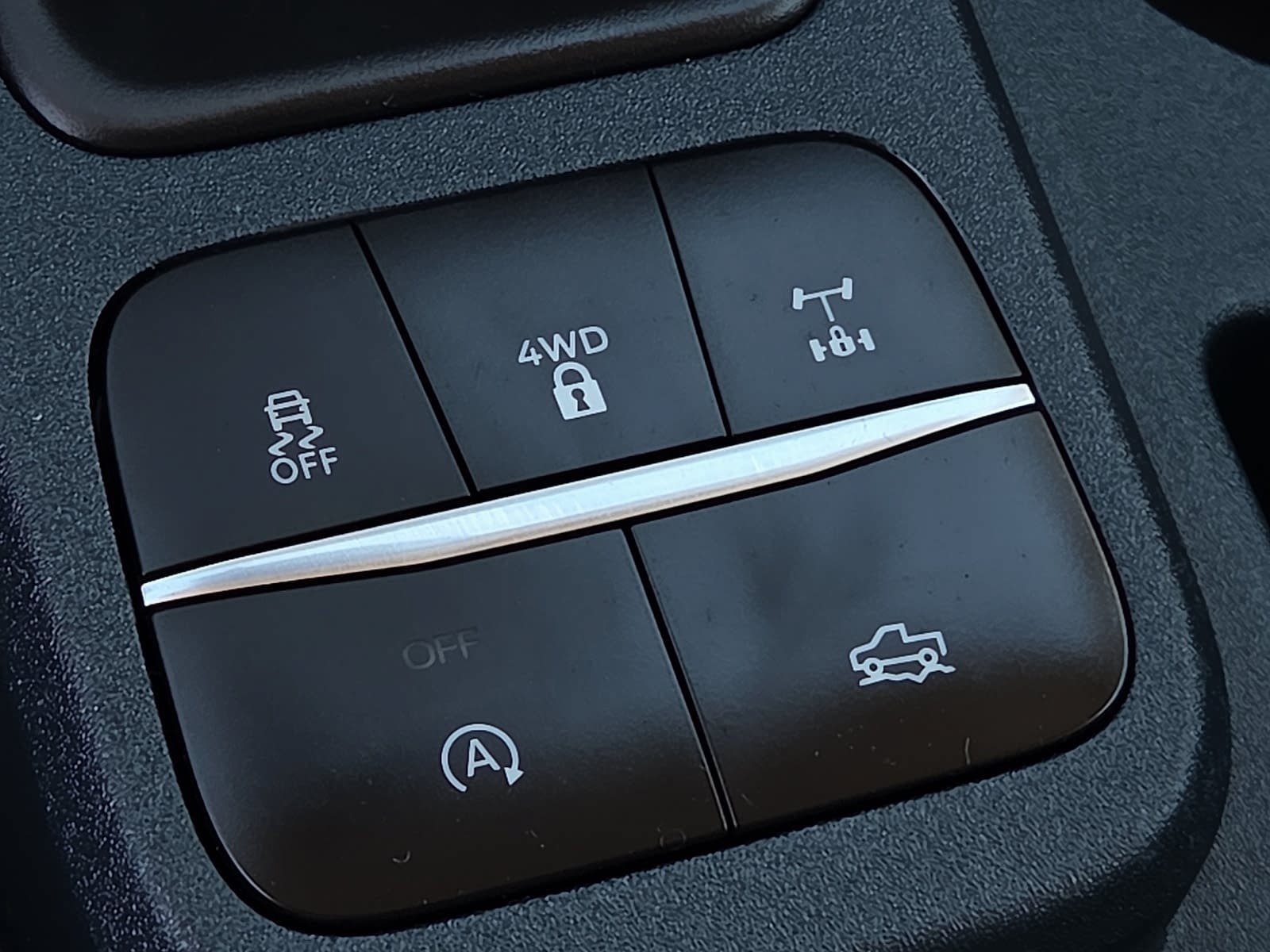 Used 2025 Ford Maverick Tremor AWD/4WD image 18