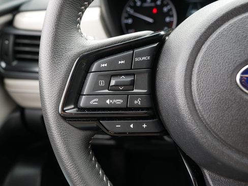Certified 2025 Subaru Forester Premium AWD/4WD image 31
