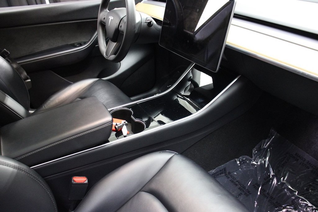 Used 2020 Tesla Model Y Long Range AWD/4WD image 27