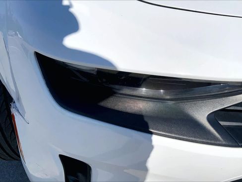 Used 2019 Chevrolet Camaro LT image 22