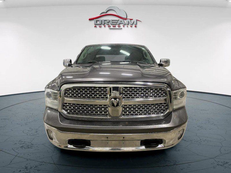 Used 2015 RAM 1500 Laramie w/ Convenience Group AWD/4WD image 3