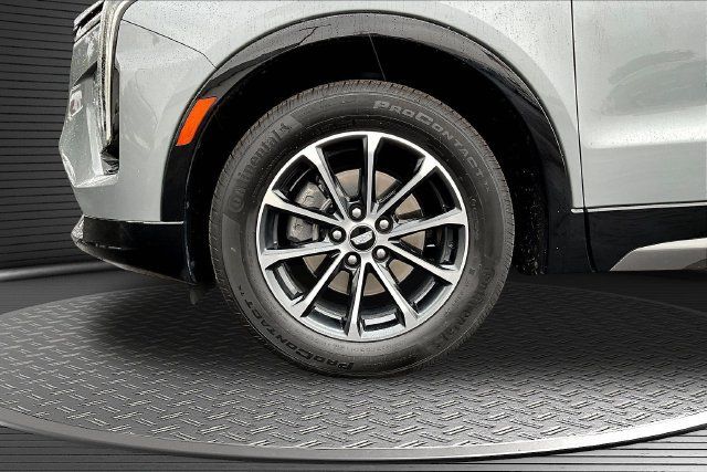 Certified 2025 Cadillac XT4 Sport w/ Cold Weather Package AWD/4WD image 33
