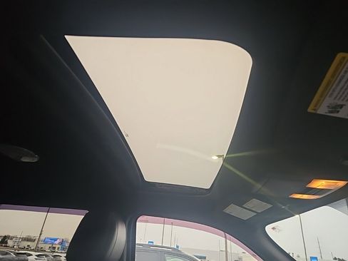 Used 2014 Ford F150 Limited image 11