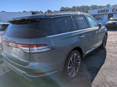 Used 2025 Lincoln Aviator Reserve w/ Equipment Group 201A image 5