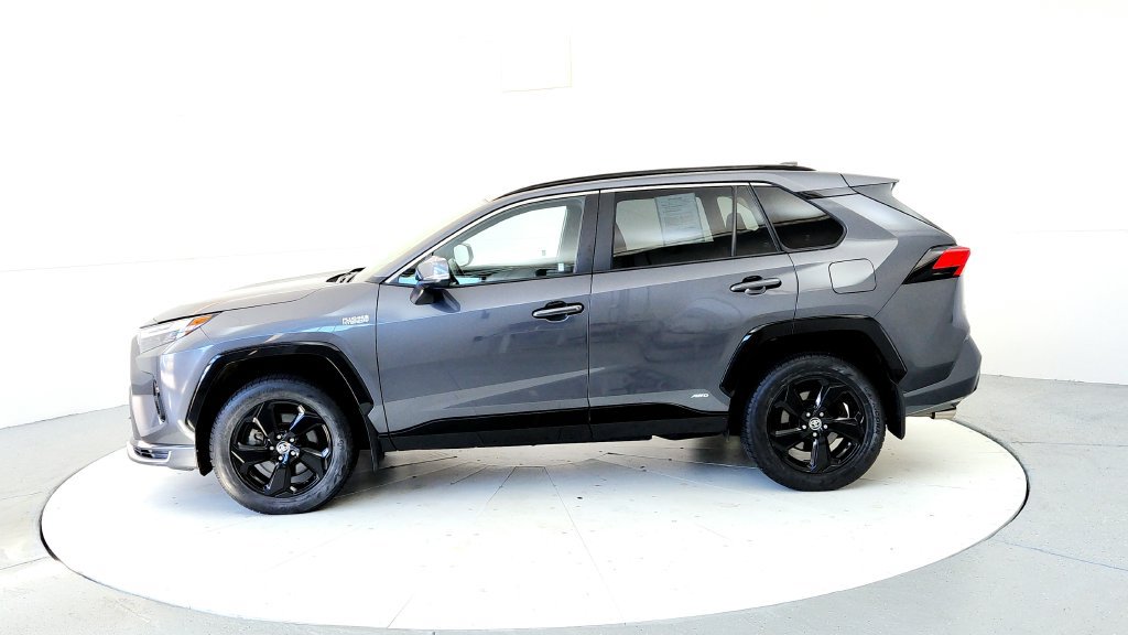 Certified 2024 Toyota RAV4 SE w/ Weather & Moonroof Package AWD/4WD image 3