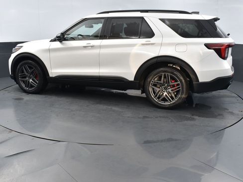 New 2026 Ford Explorer ST w/ Sun And Sound Package image 2