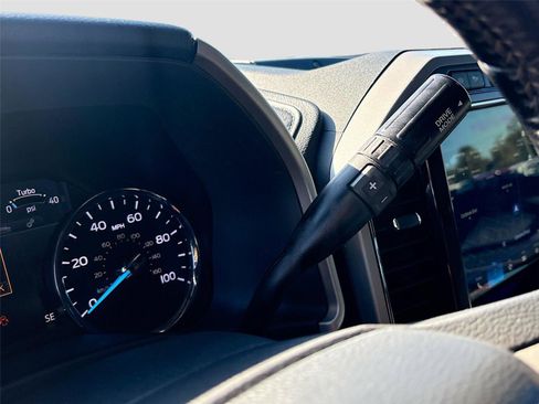 Used 2022 Ford F250 Lariat w/ Lariat Value Package image 18