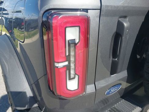 Used 2024 Ford Bronco Badlands AWD/4WD image 32