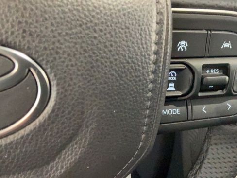 Used 2026 Toyota Tacoma TRD Sport AWD/4WD image 16