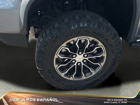 Used 2021 Chevrolet Colorado ZR2 image 10