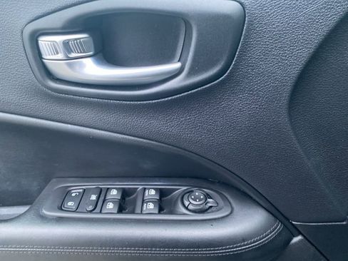 Certified 2019 Jeep Compass Altitude image 20